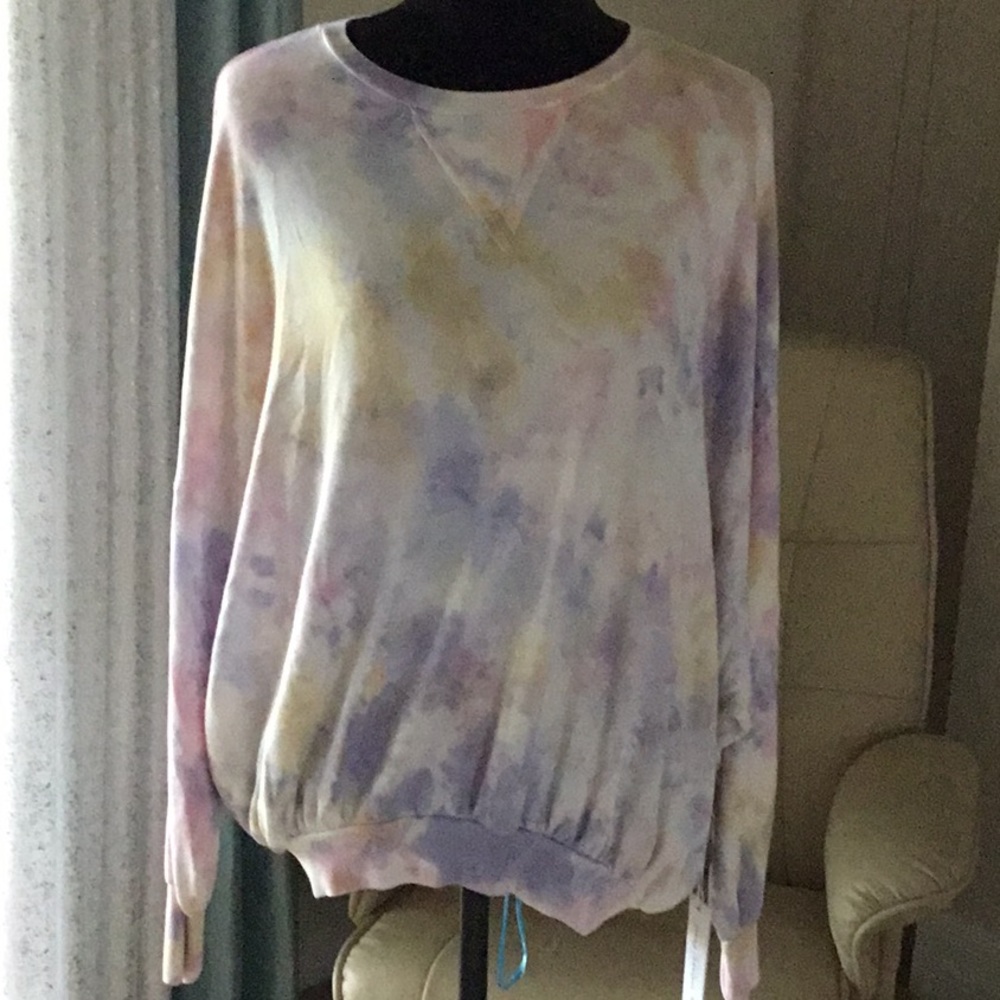 YFB tie dye sweatshirt, size M, NWT